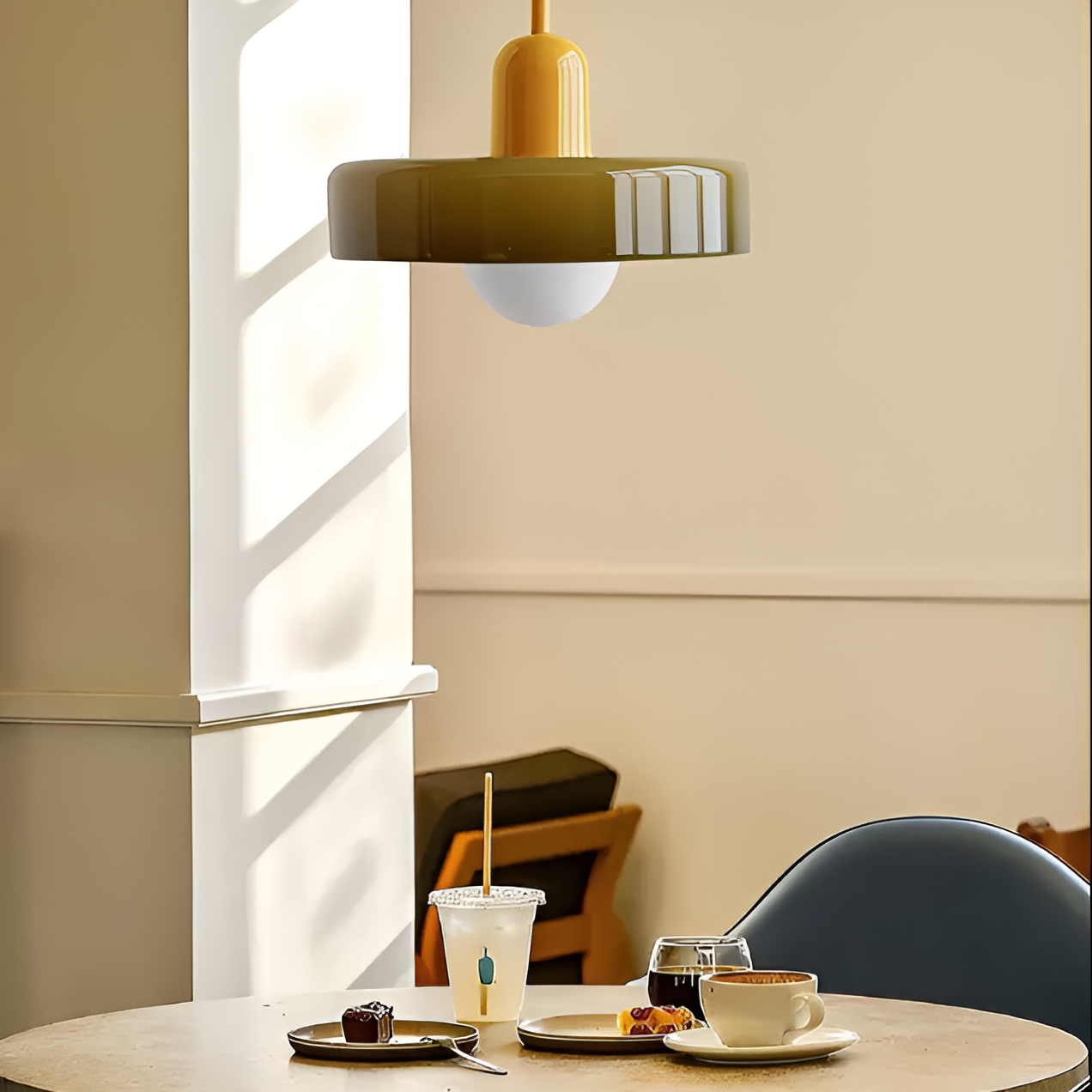 ChicChandelier – Verstelbare en Kleurrijke Hanglamp van Glas